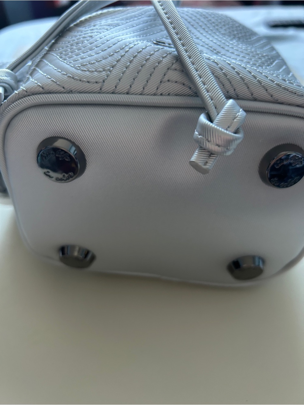 LUG VL WHIRLYBIRD SATIN LUXE CROSSBODY METALLIC SILVER 2 NWT - Picture 2 of 8